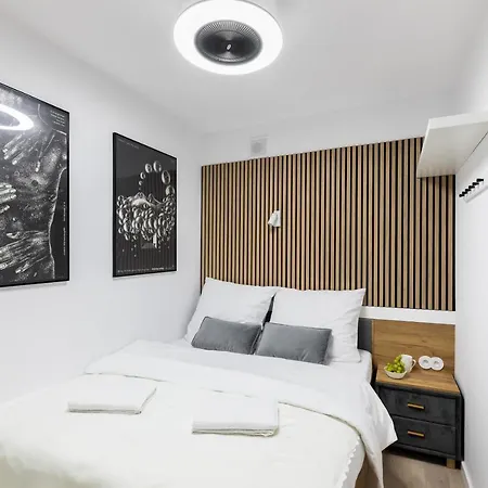 P&o Okrzei - Stara Praga *